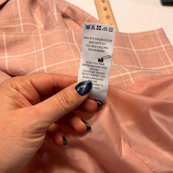 Showpo Pink Plaid Women's Blazer - Picture 9 of 11